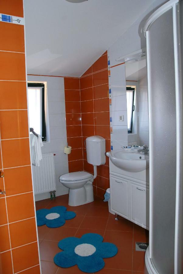 Apartmani Bauk Πόρετς Εξωτερικό φωτογραφία