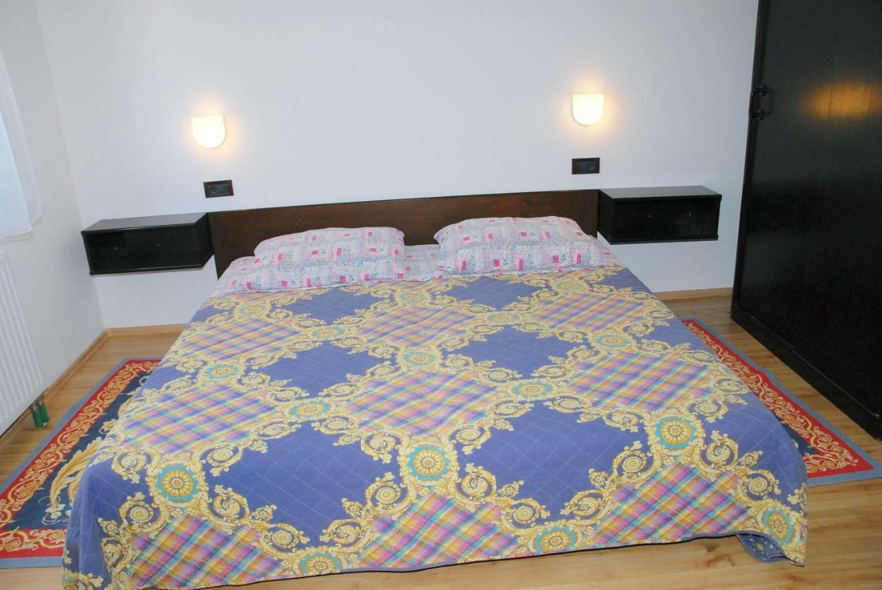 Apartmani Bauk Πόρετς Εξωτερικό φωτογραφία